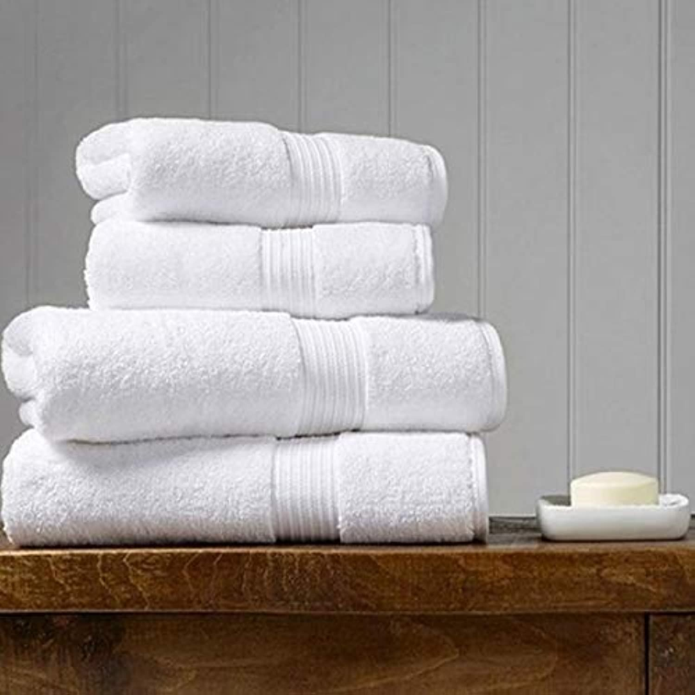 White Medium & Large Bath Towel - منشفة حمام بيضاء متوسطة وكبيرة الحجم - Image 2